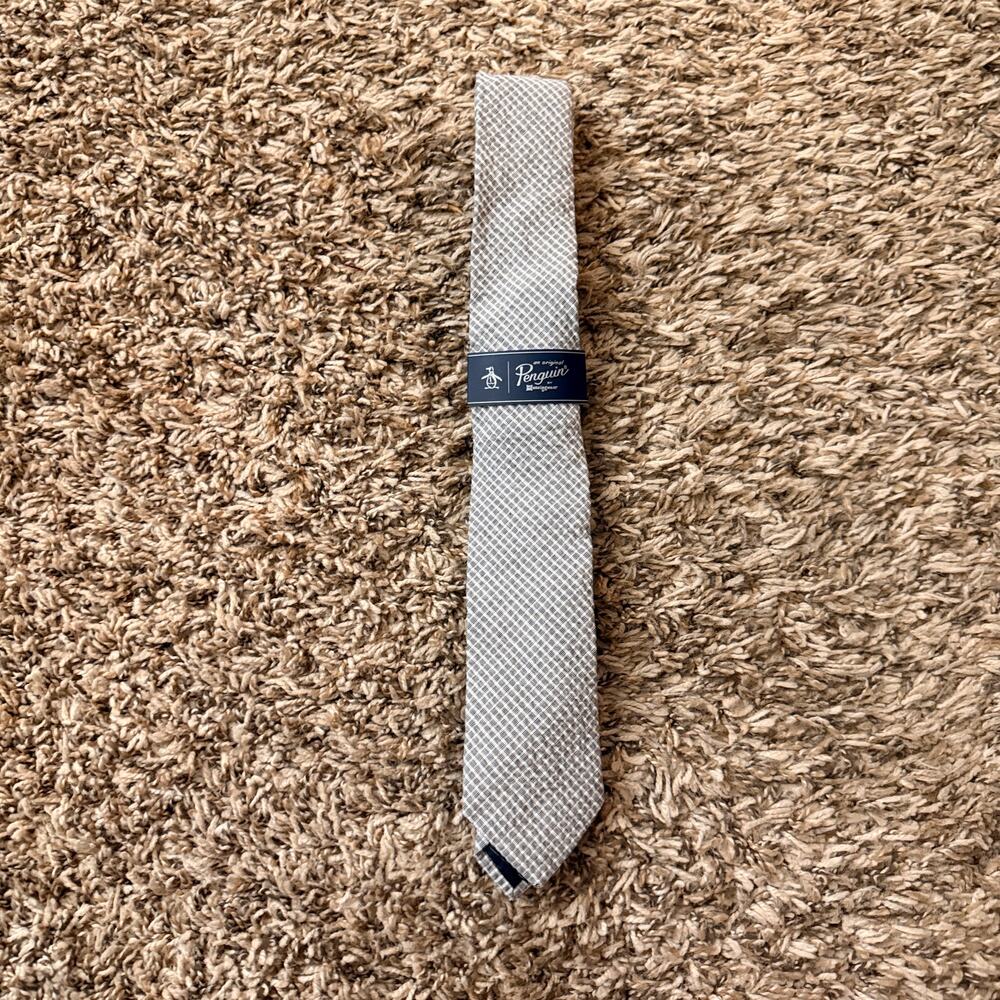 Penguin Tie - NWT